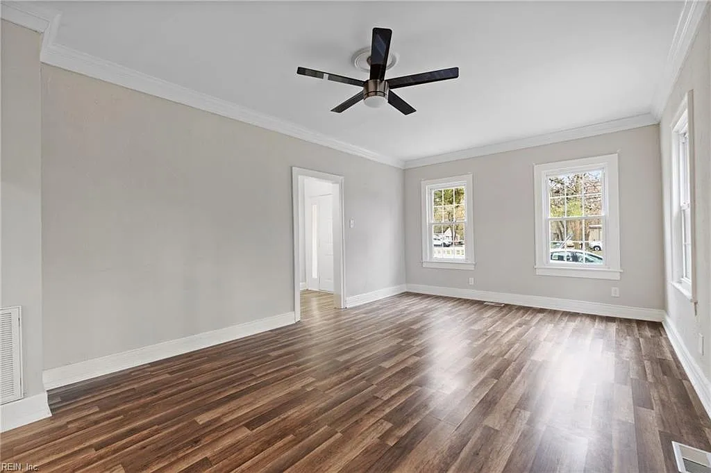 2140 Cedar RD — Photo 2