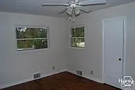 160 Harold Dr — Photo 9