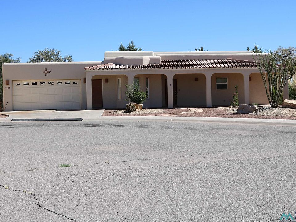 1st image of 123 Golf Course Rd