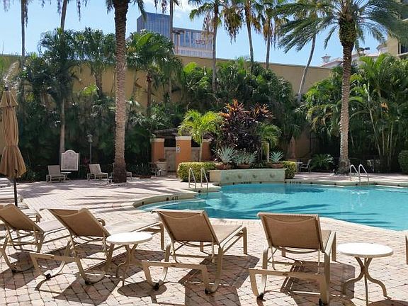 3rd image of 720 S Sapodilla Ave APT 409