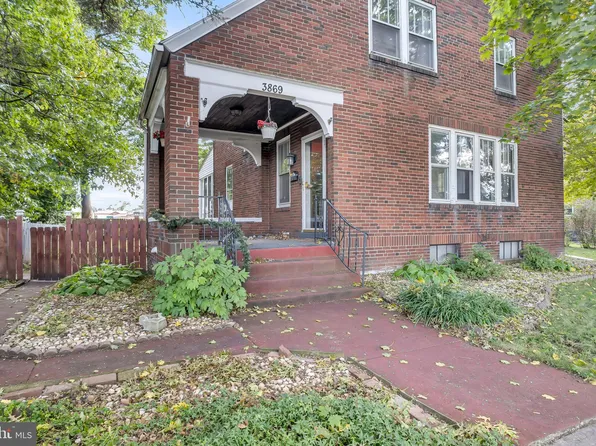 3869 Brisban St, Harrisburg, PA 17111