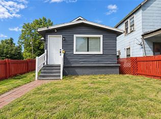 1118 S 36th St, Kansas City, KS 66106