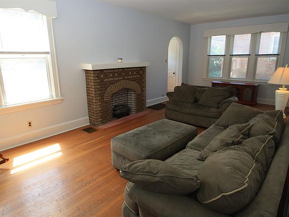 4th image of 1047 Benz Ave