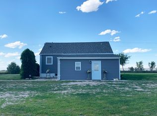 7681 Johnson Rd, Hemingford, NE 69348