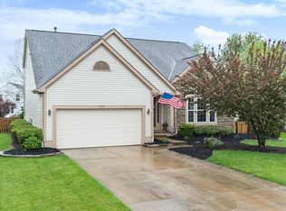 1676 Pinecone Ct, Lewis Center, OH 43035