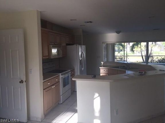 2nd image of 11691 Red Hibiscus Dr