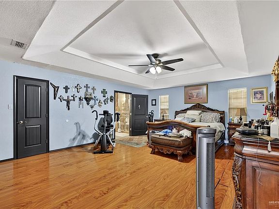 5th image of 3507 N Stewart Rd