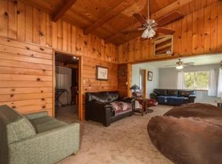 39300 Manzanita Dr, Oakhurst, CA