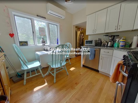 2nd image of 942 Broadway #2