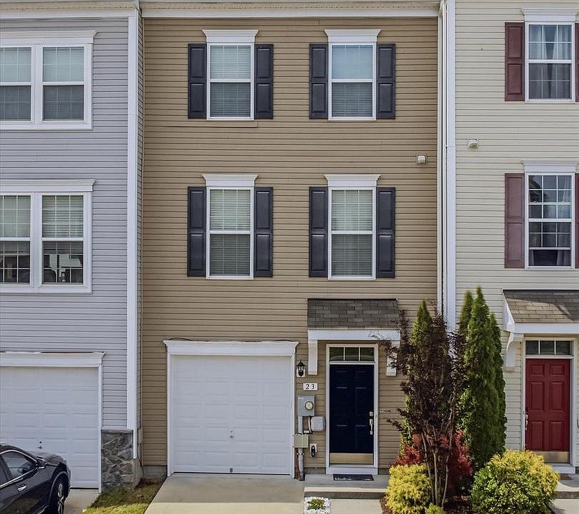 1st image of 23 Landis Ct