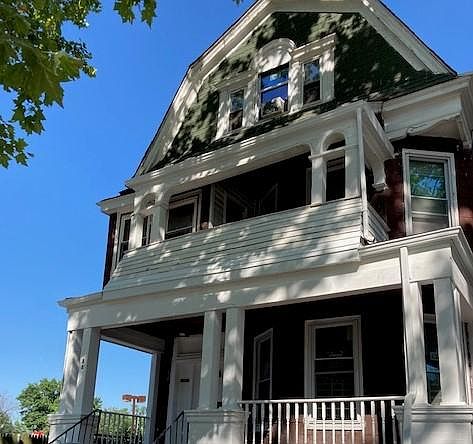1st image of 86 Shepard Ave #1