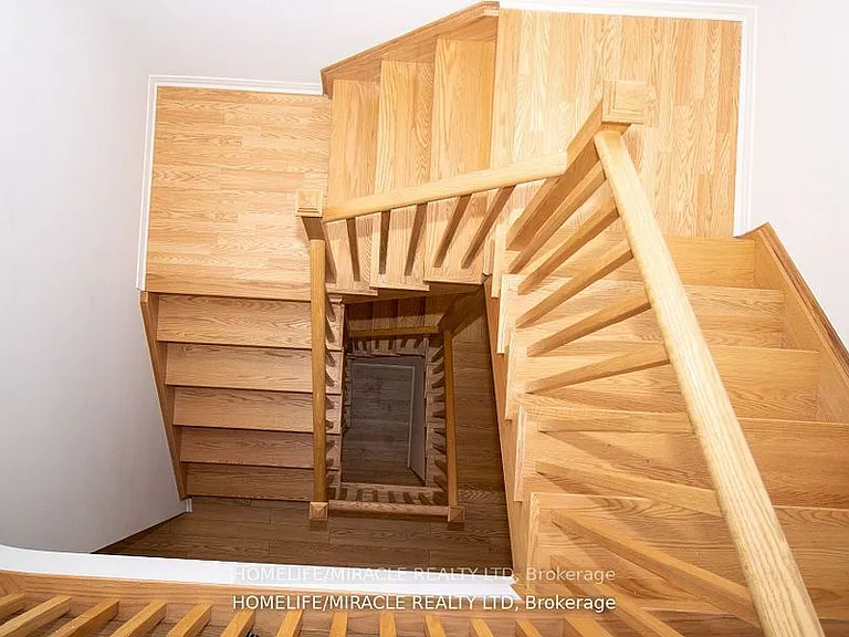 27 Lowes Hill Cir — Photo 24