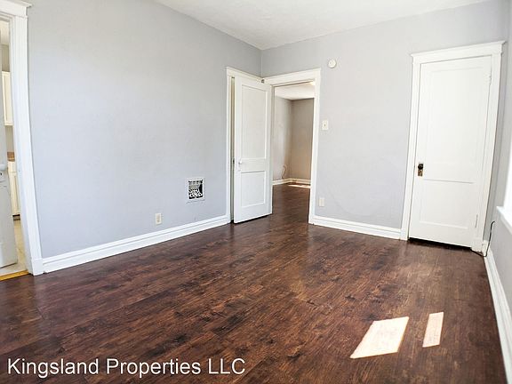 5th image of 4051 Pennsylvania Ave #10425022