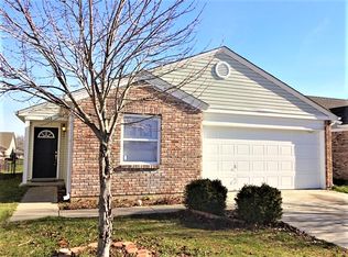 1663 Blue Grass Pkwy, Greenwood, IN 46143