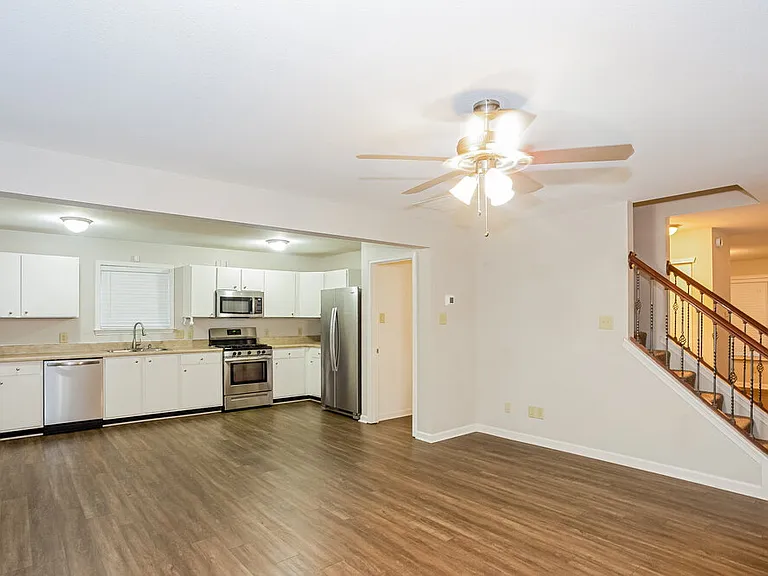 1626 Matthew Allen Cir — Photo 6