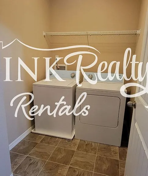 9527 Desert Lily Cir — Photo 14