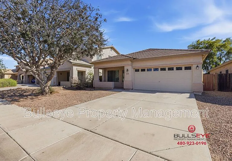 44178 W Venture Ln — Photo 1
