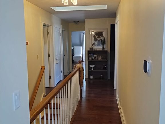 4th image of 438 Pine Lake Ct