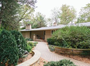 12001 Hilloway Rd W, Minnetonka, MN 55305