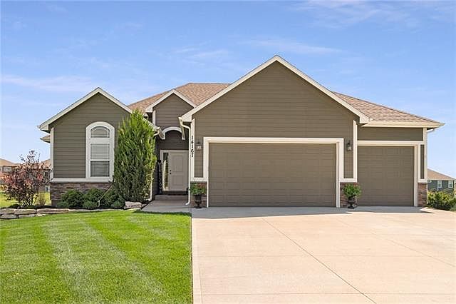 14167 Brookstone Ct Basehor KS 66007 Zillow