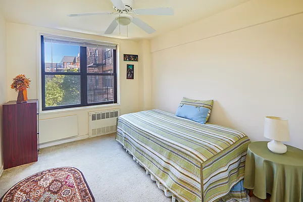 Sold by Compass | media 6