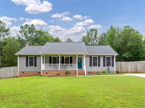 503 Foster Rd, Williamston, SC 29697