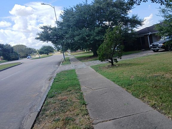 5th image of 16111 Hiram Clarke Rd