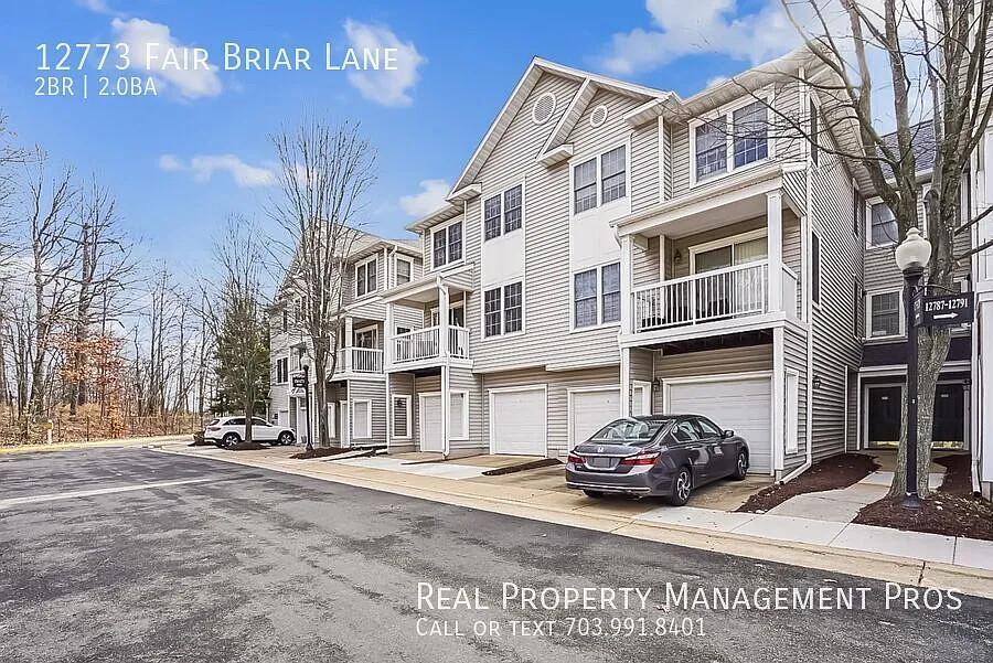 Building Photo - 12773 Fair Briar Ln