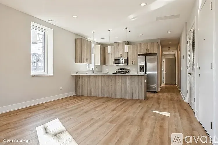 3216 N Karlov Ave #2N — Photo 2