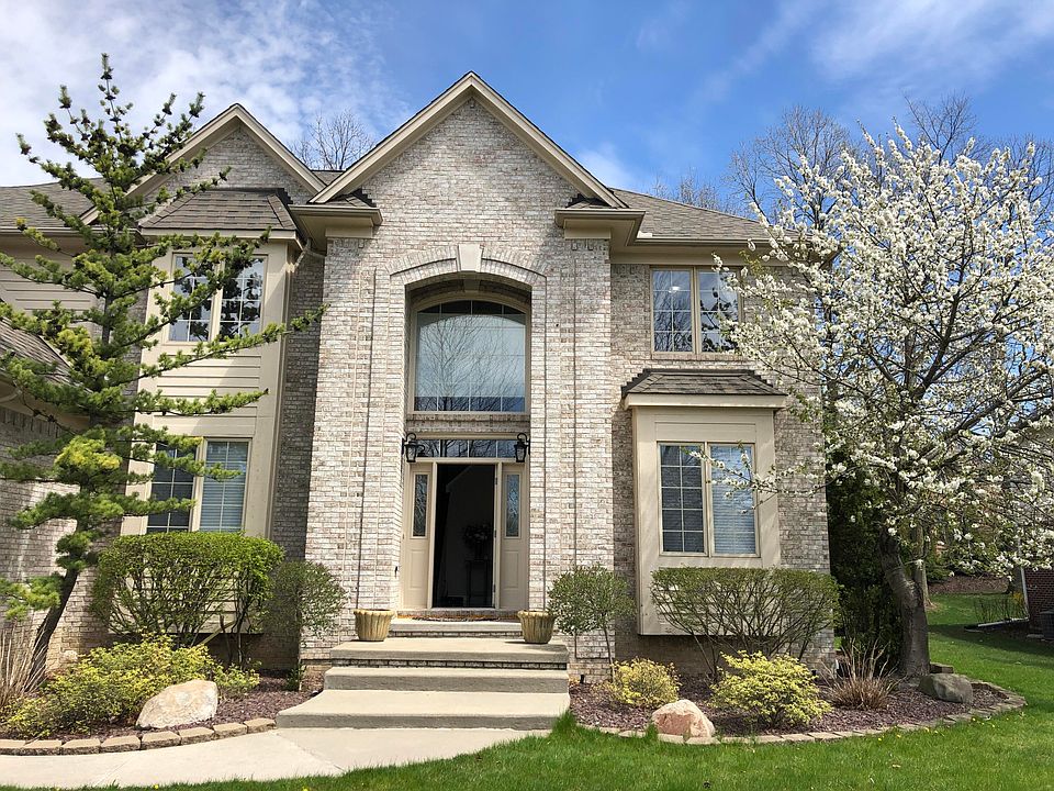 3296 Paramount Ln, Auburn Hills, MI 48326 Zillow