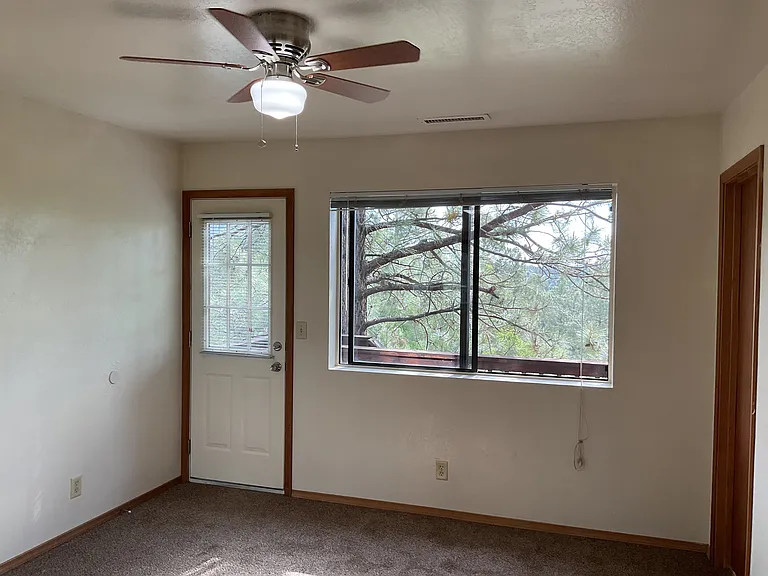 920 W Grand Canyon Ave #10 — Photo 8