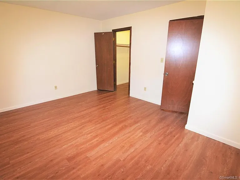 187 Scott Rd #2C — Photo 9