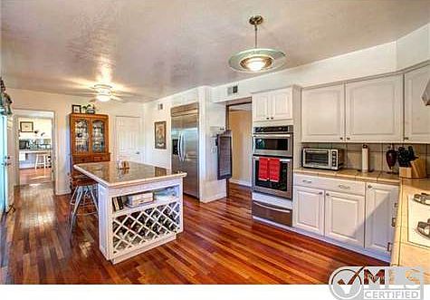 5th image of 6105 Pasatiempo Ave