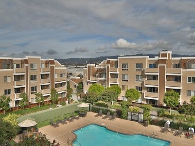 6400 Christie Ave APT 3402, Emeryville, CA, 94608