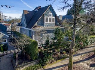 1542 16th Ave E, Seattle, WA 98112