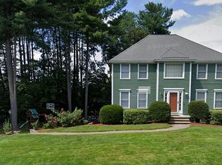 28 Empire St, Chelmsford, MA 01824