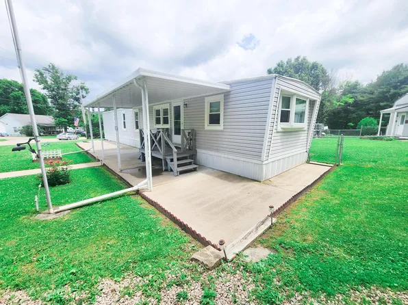 135 W Vine St, Mc Arthur, OH 45651