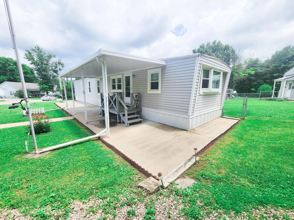 Real estate listing image