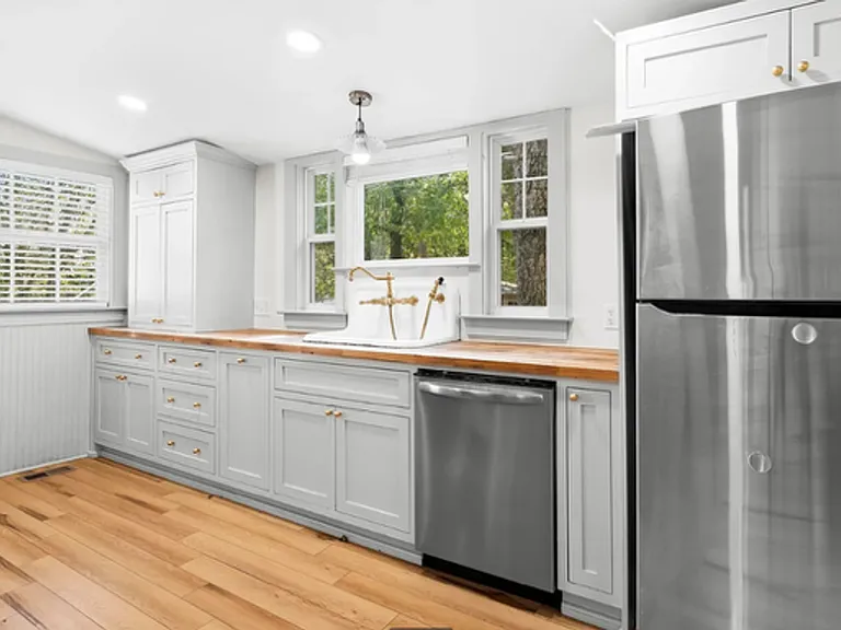 3305 Bradley St SW — Photo 13