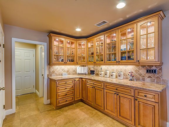 2nd image of 28954 Portsmouth Dr