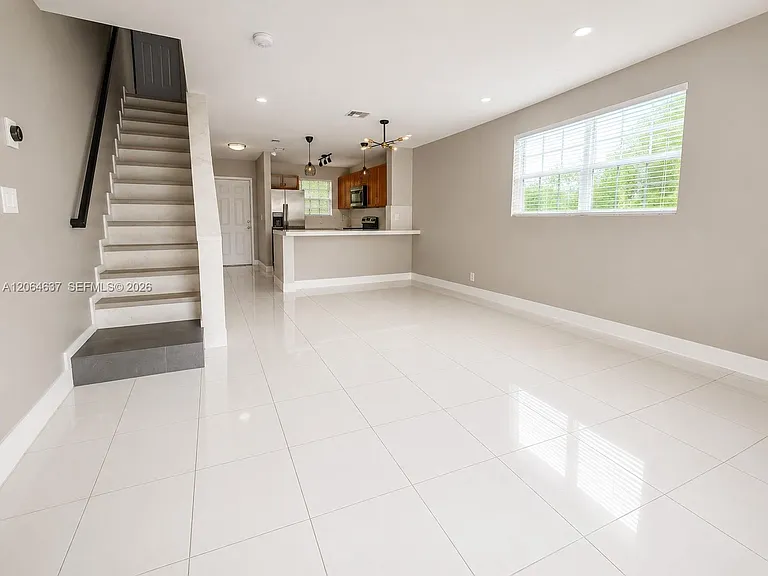 8201 Fairway Rd #8201 — Photo 3
