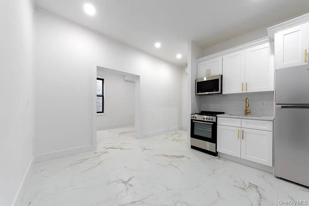 1 bed, 1.0 bath, $2,550 — Photo 4