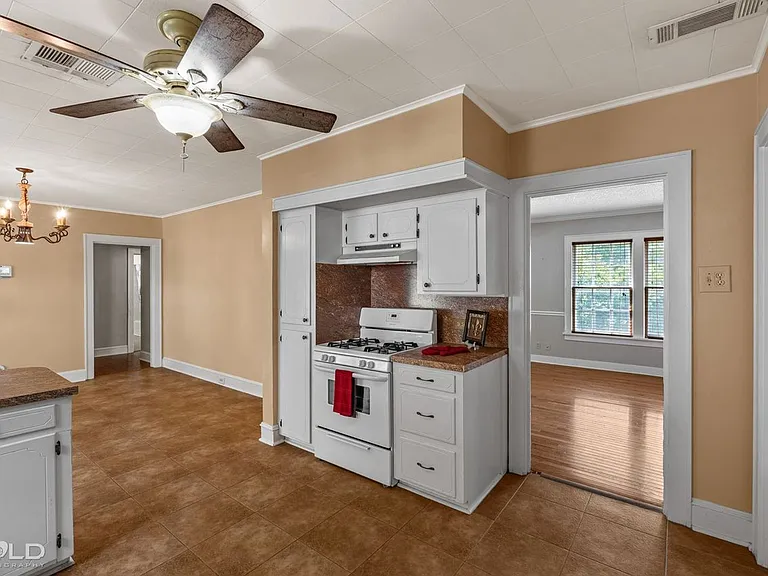 266 Carrollton Ave — Photo 22