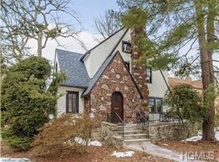 107 N Chatsworth Ave, Larchmont, NY 10538