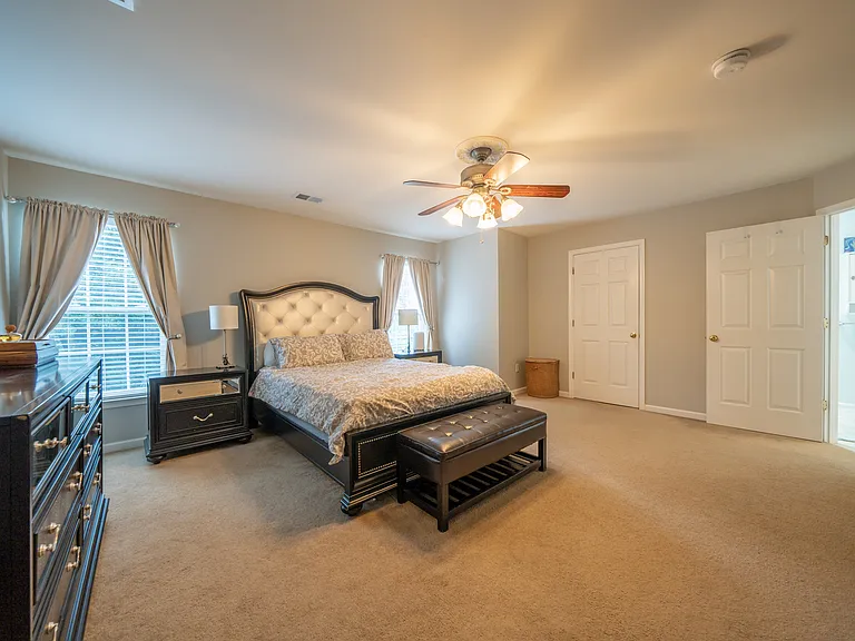 748 McCardle Dr — Photo 25