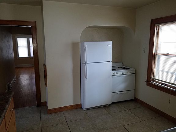 3rd image of 2263 N 72nd St