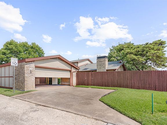 2nd image of 2126 Auburn Dr