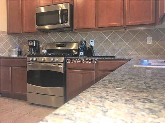 2nd image of 6052 Paddleboat St