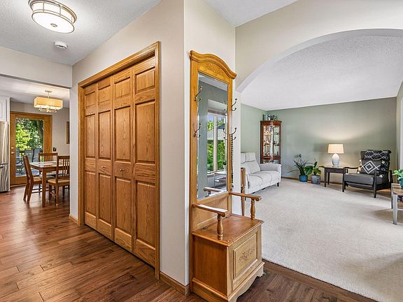 3rd image of 1635 Mallard Cir