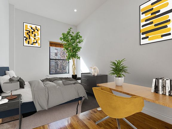 4th image of 116 W 121st St